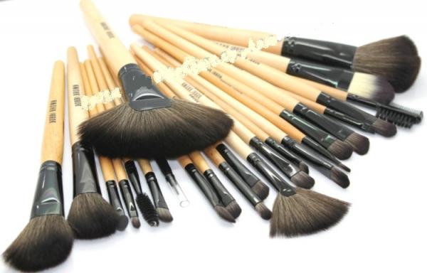 Выбираем кисточки и щеточки для макияжа